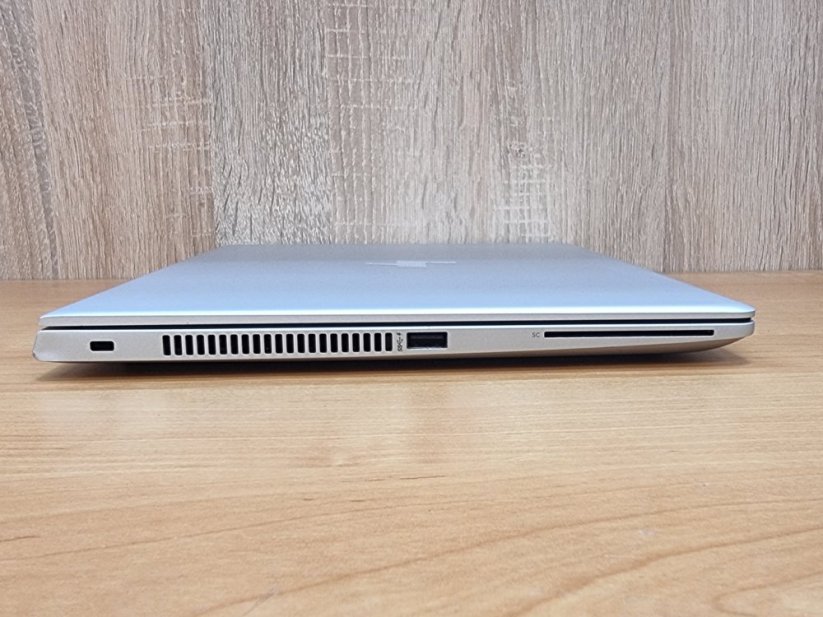 HP EliteBook 830 G5