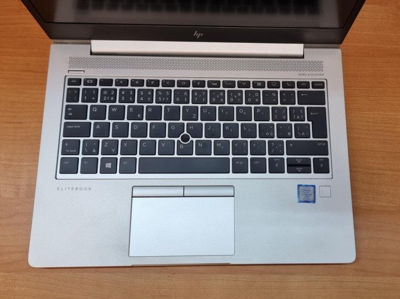 HP EliteBook 830 G5